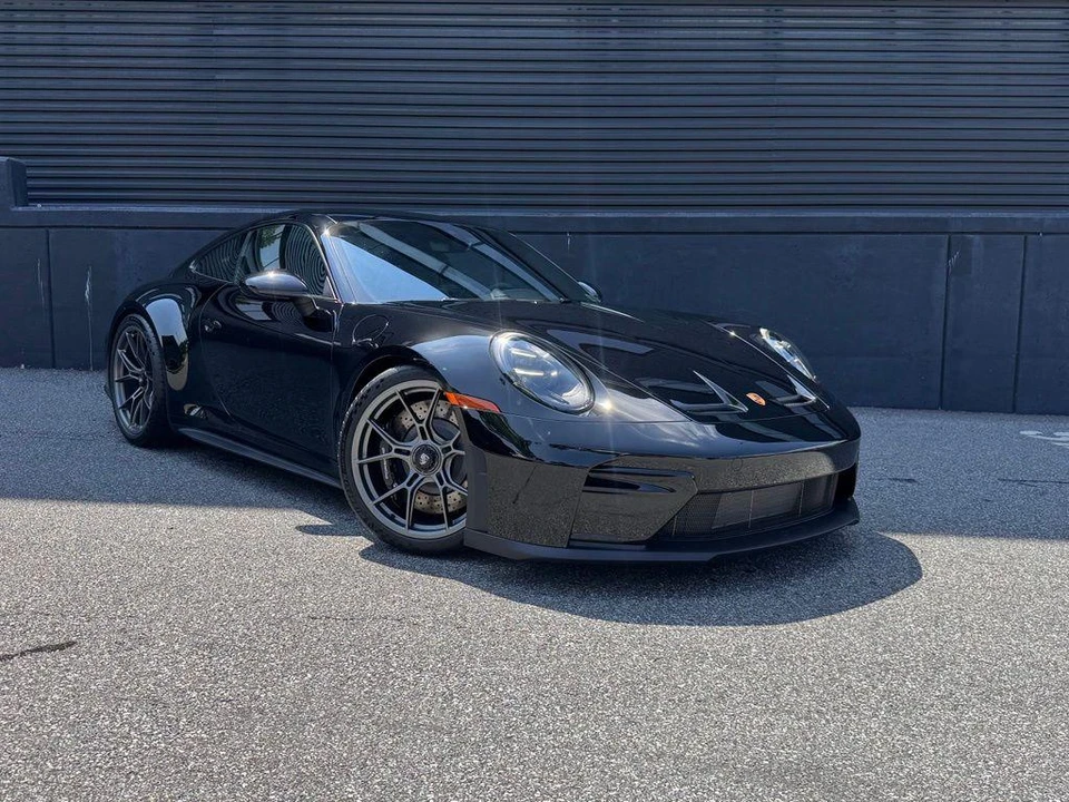 2026 Porsche 911 - Image 10 of 27
