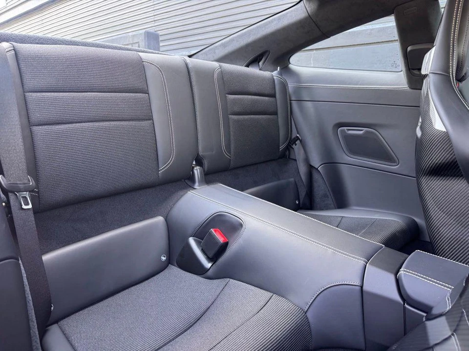2026 Porsche 911 - Image 21 of 27