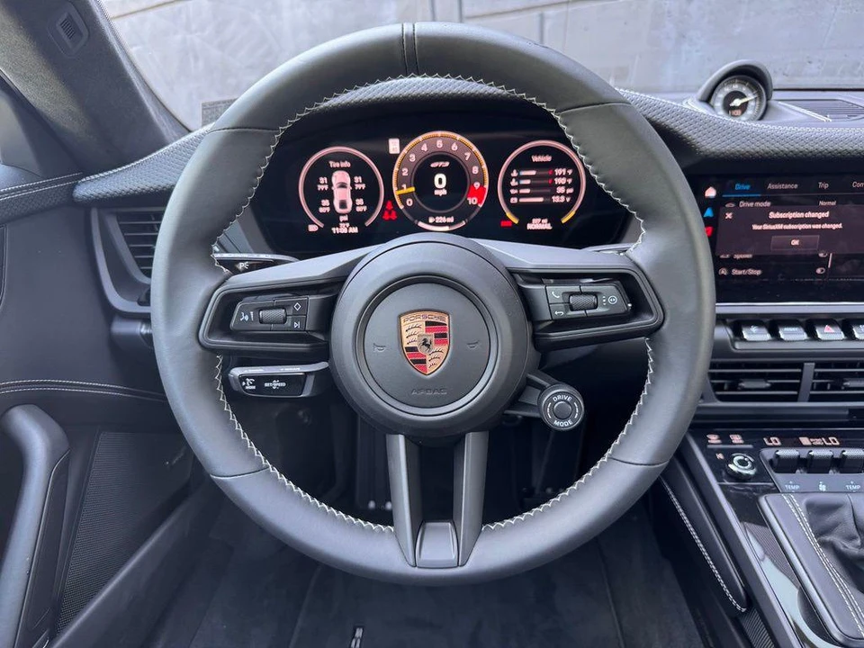 2026 Porsche 911 - Image 24 of 27