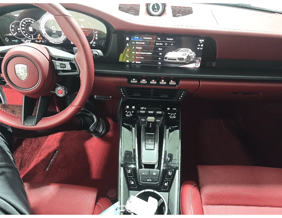 2026 Porsche 992 Carrera - Image 9 of 11