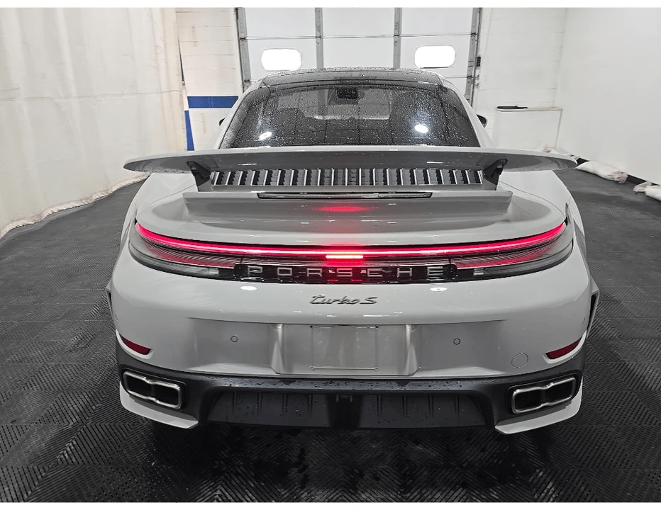 2026 Porsche 992 Carrera - Image 5 of 11