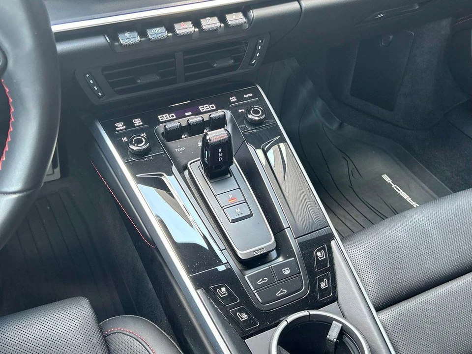 2026 Porsche 992 Carrera - Image 4 of 30