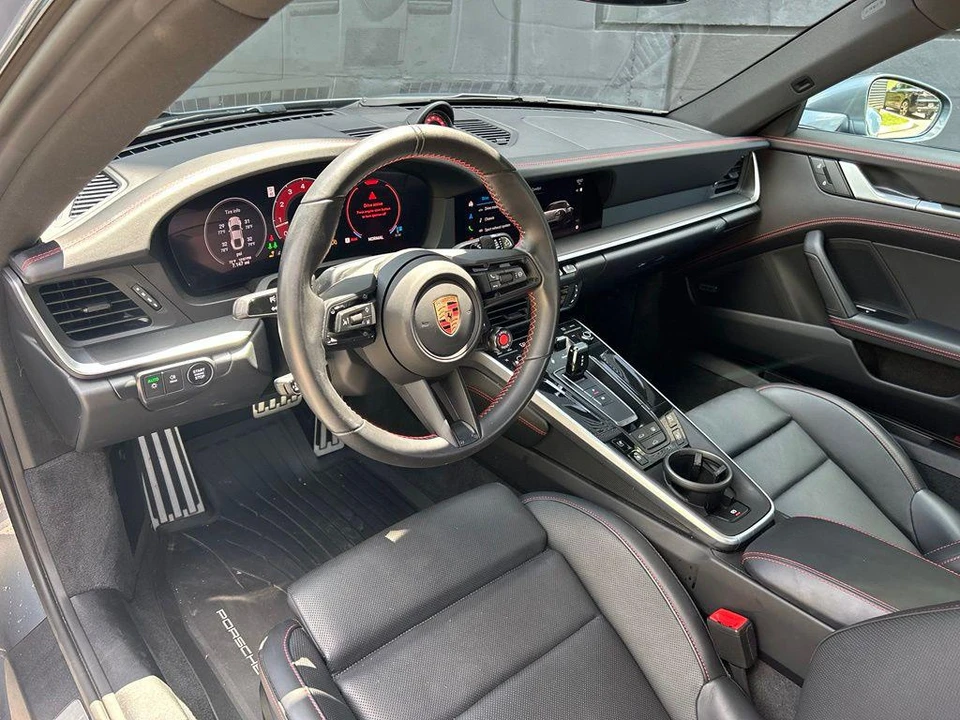 2026 Porsche 992 Carrera - Image 14 of 30