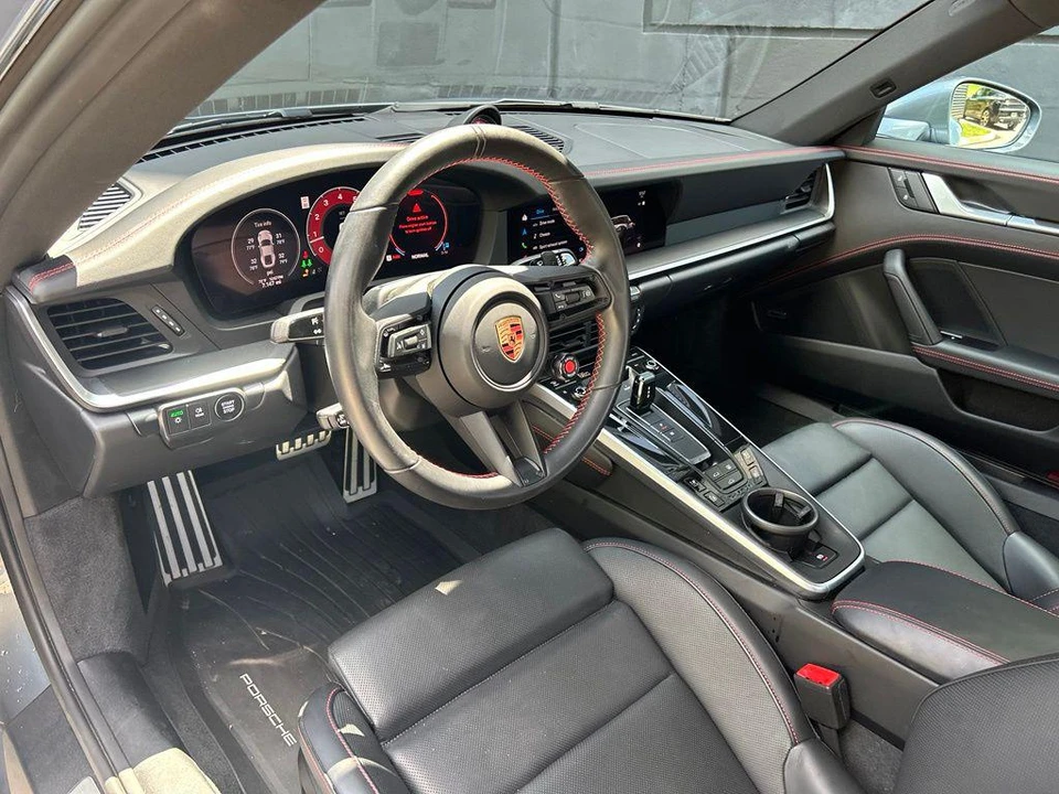2026 Porsche 992 Carrera - Image 15 of 30