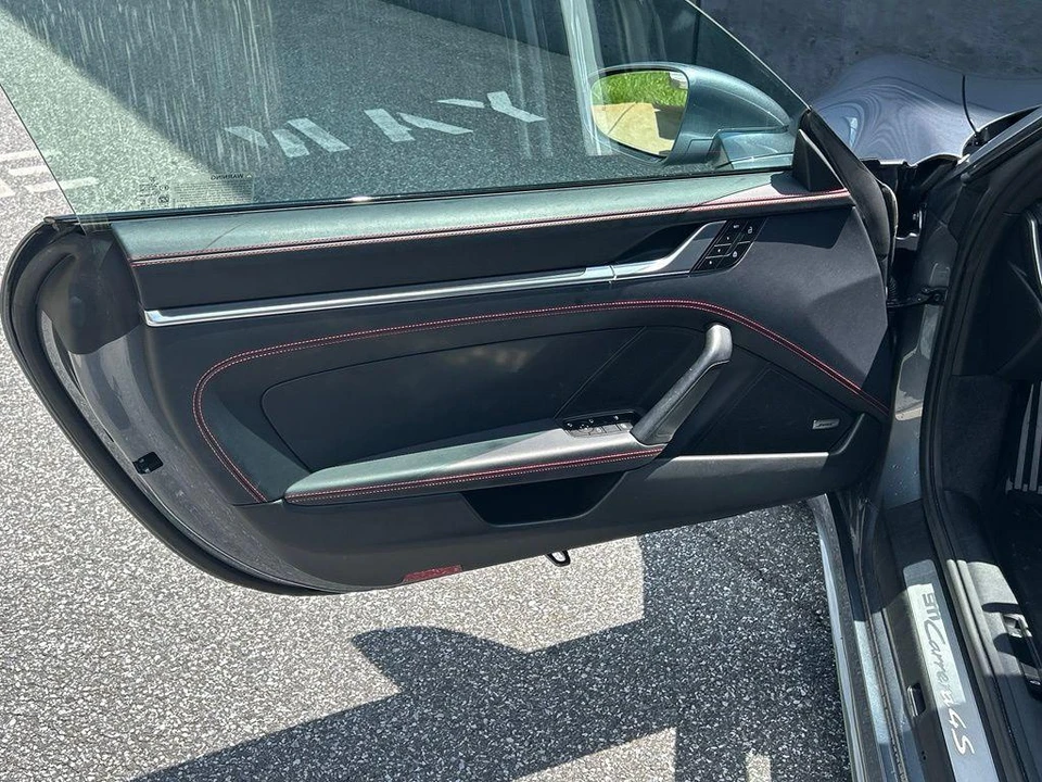 2026 Porsche 992 Carrera - Image 18 of 30