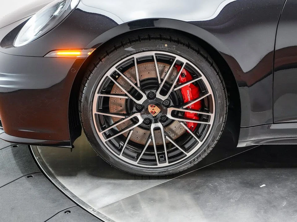 2026 Porsche 992 Carrera - Image 14 of 28