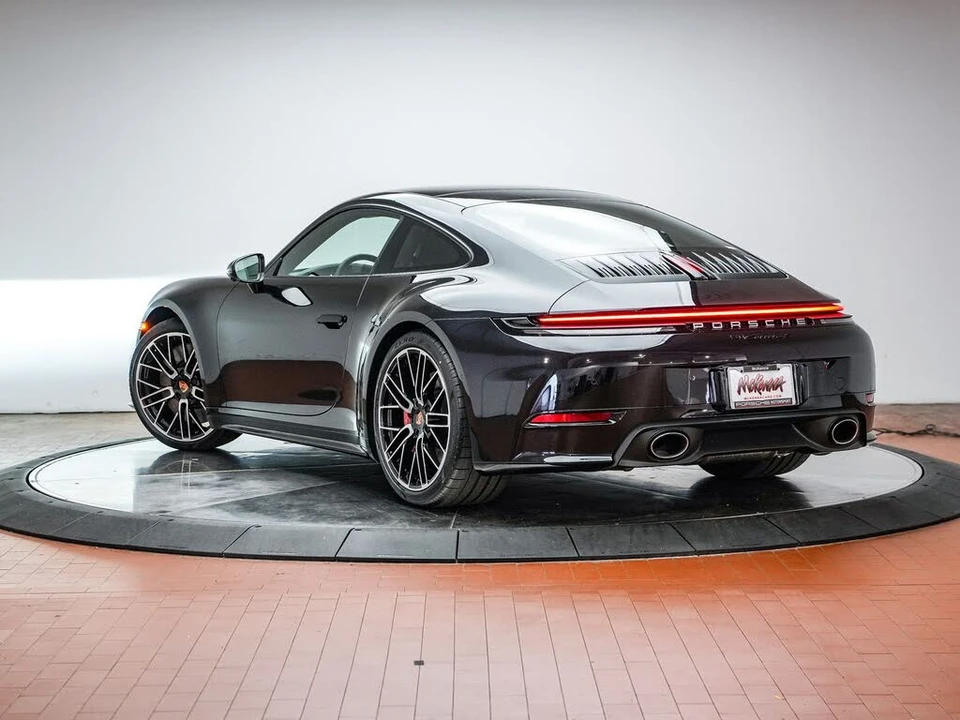 2026 Porsche 992 Carrera - Image 3 of 28