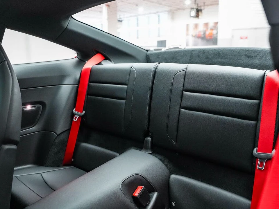 2026 Porsche 992 Carrera - Image 21 of 28