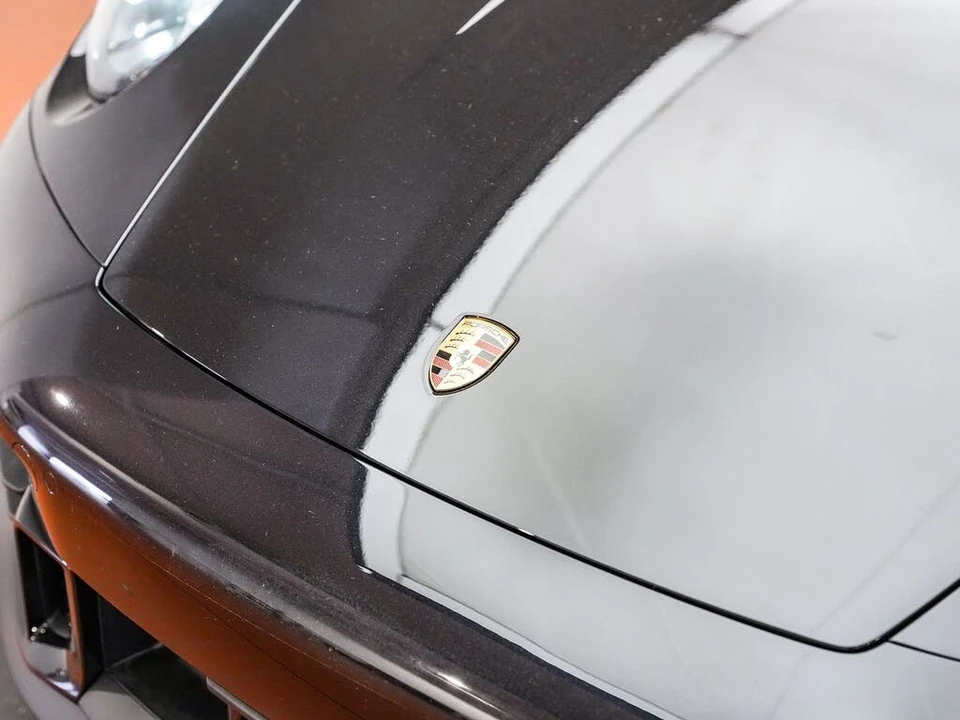 2026 Porsche 992 Carrera - Image 11 of 28