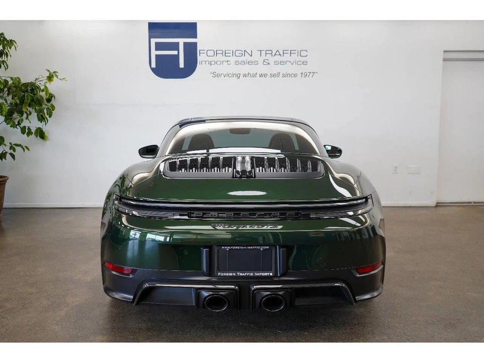 2026 Porsche 992 Carrera - Image 4 of 31