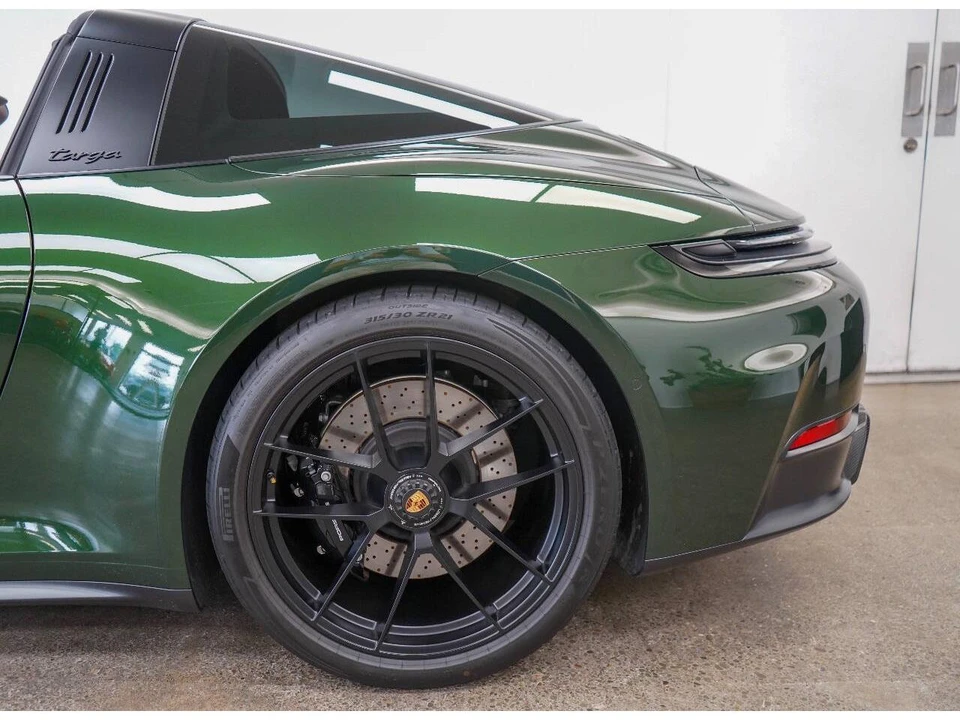 2026 Porsche 992 Carrera - Image 12 of 31