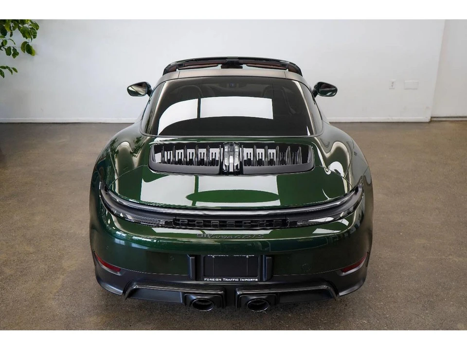 2026 Porsche 992 Carrera - Image 24 of 31