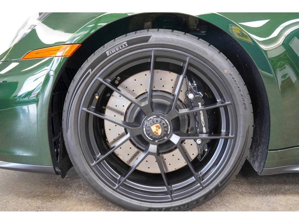 2026 Porsche 992 Carrera - Image 10 of 31