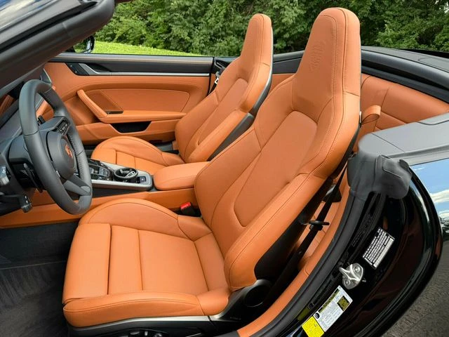 2026 Porsche 992 Carrera - Image 26 of 31
