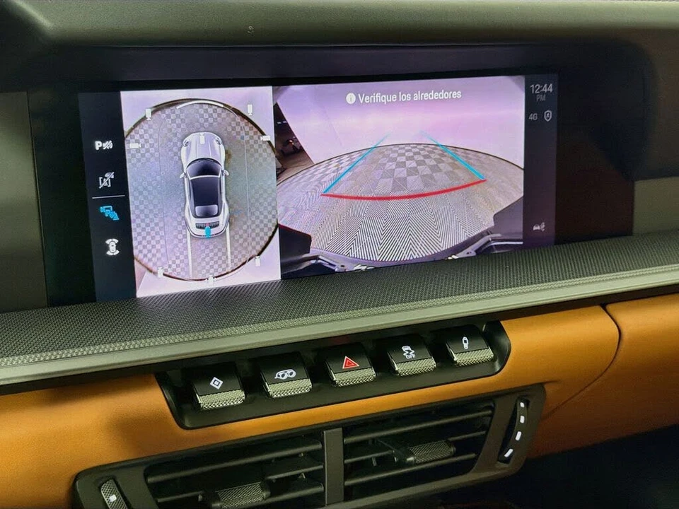 2026 Porsche 992 Carrera - Image 14 of 29