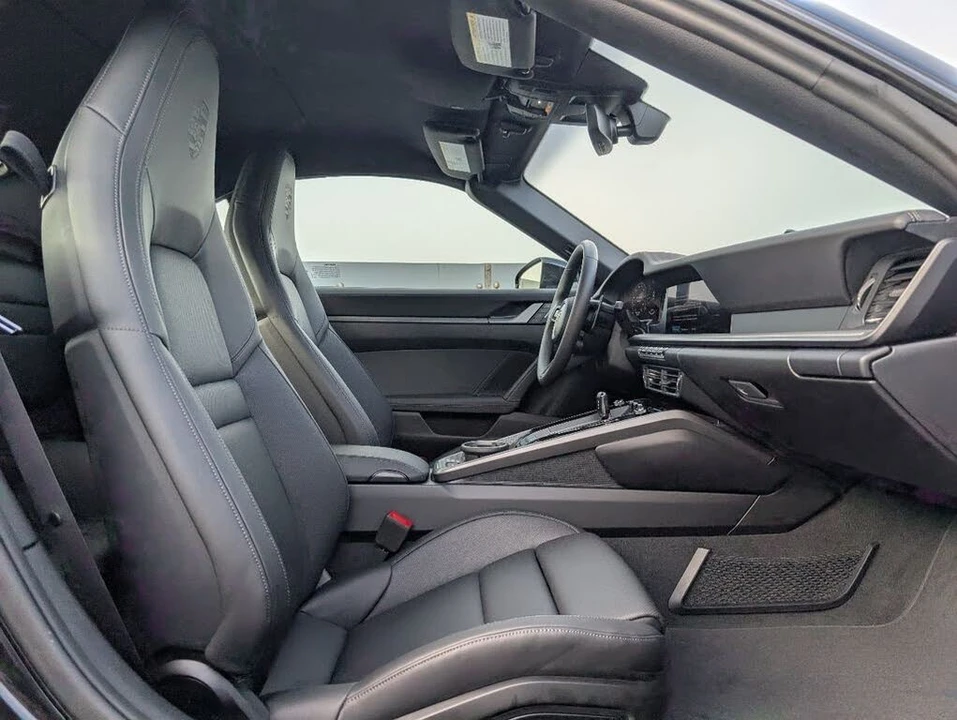 2026 Porsche 992 Carrera - Image 17 of 25
