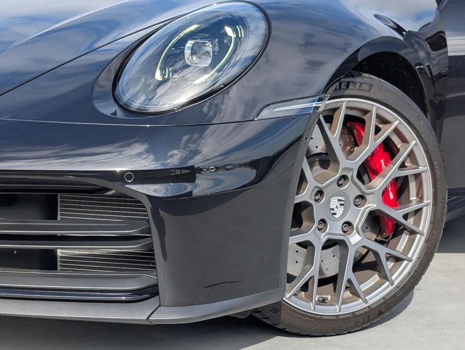 2026 Porsche 992 Carrera - Image 10 of 25