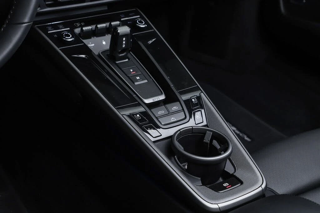2026 Porsche 992 Carrera - Image 13 of 18