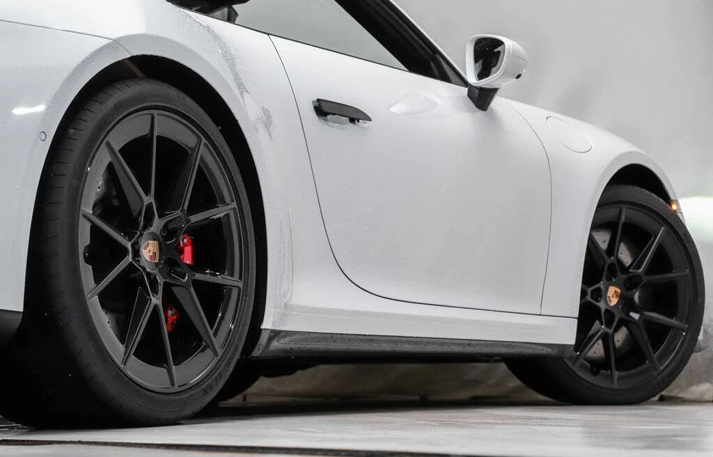 2026 Porsche 992 Carrera - Image 18 of 18