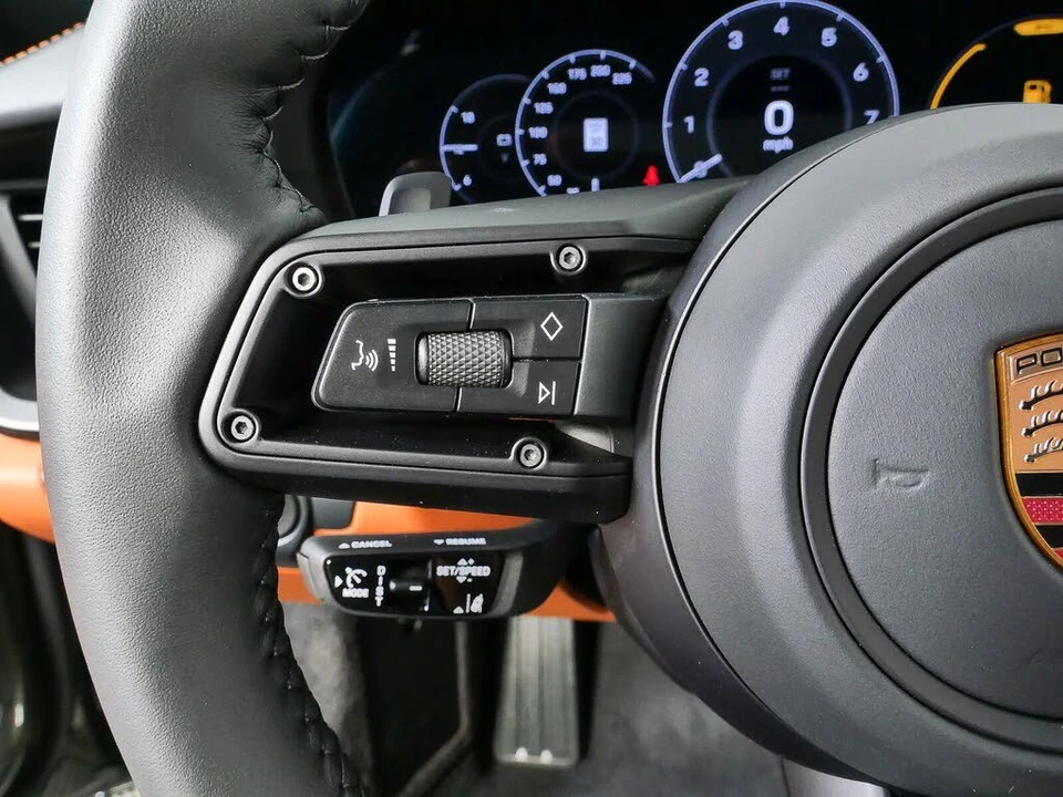 2026 Porsche 992 Carrera - Image 10 of 31