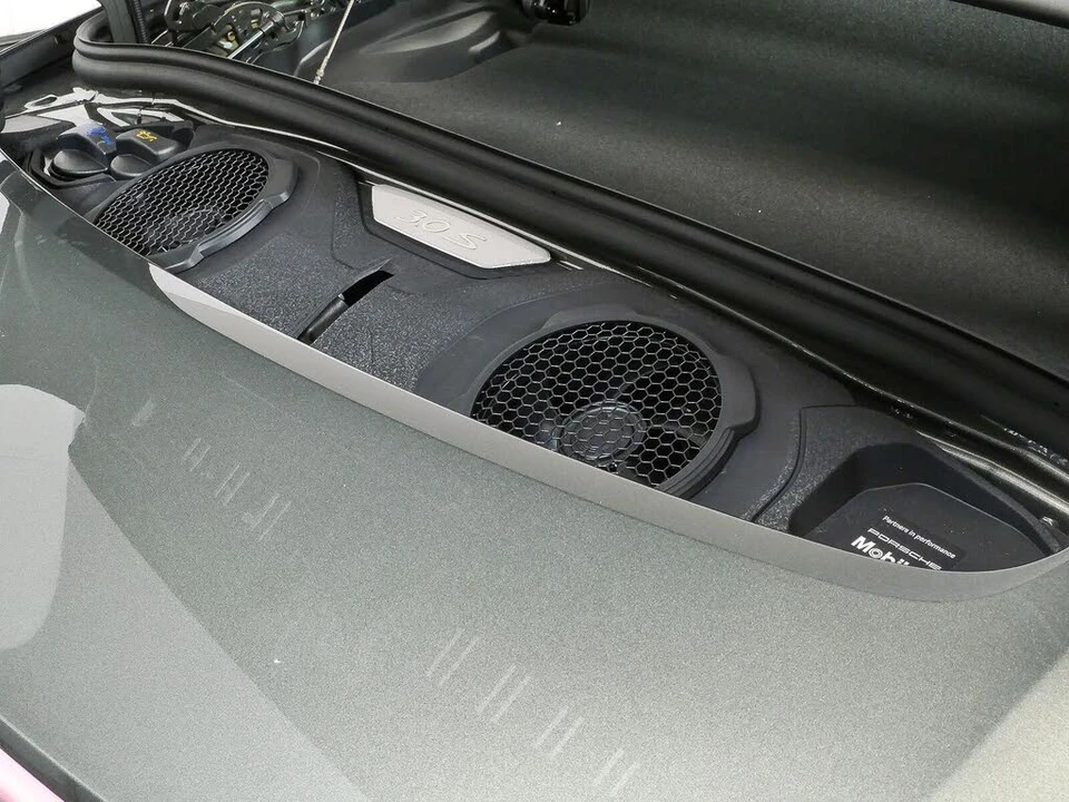 2026 Porsche 992 Carrera - Image 29 of 31