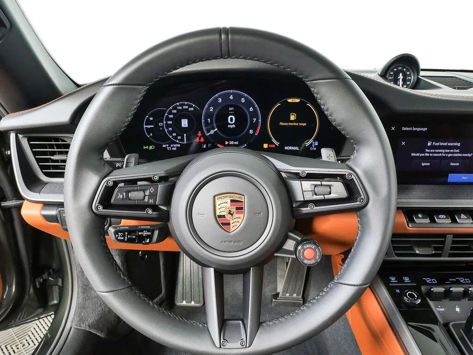 2026 Porsche 992 Carrera - Image 9 of 31