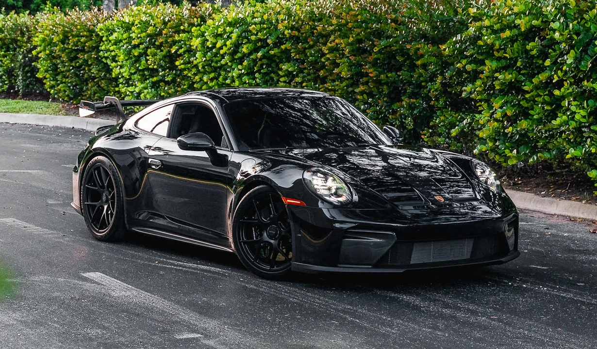 2026 Porsche 992 GT3 - Image 26 of 31
