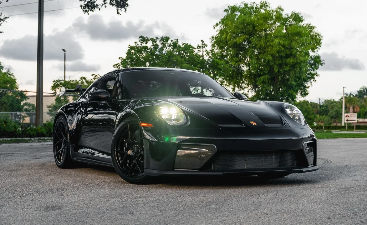 2026 Porsche 992 GT3 - Image 24 of 31