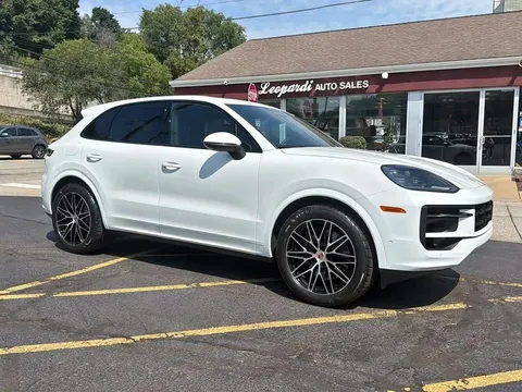 2026 Porsche Cayenne AWD