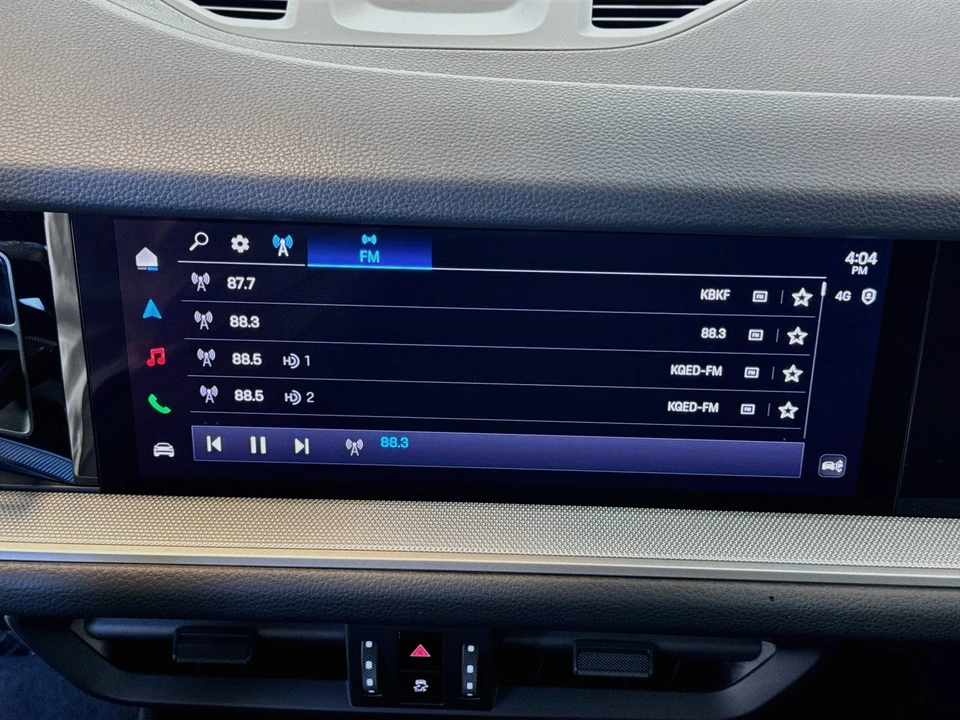 2026 Porsche 9Y0/9Y3 Cayenne - Image 16 of 29