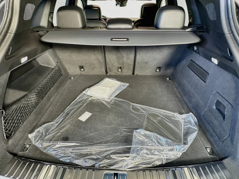 2026 Porsche 9Y0/9Y3 Cayenne - Image 23 of 29