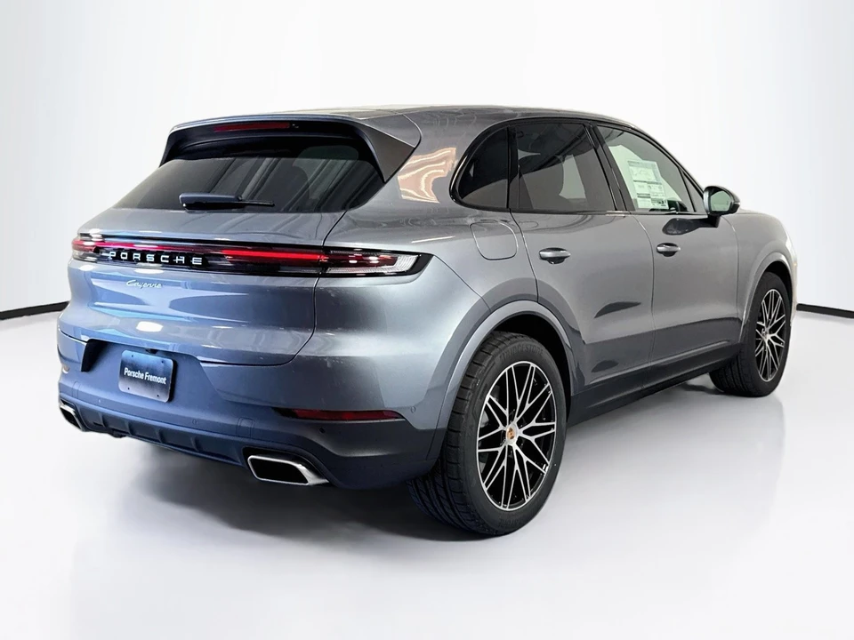 2026 Porsche 9Y0/9Y3 Cayenne - Image 9 of 29