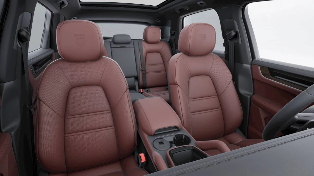 2026 Porsche 9Y0/9Y3 Cayenne - Image 10 of 10