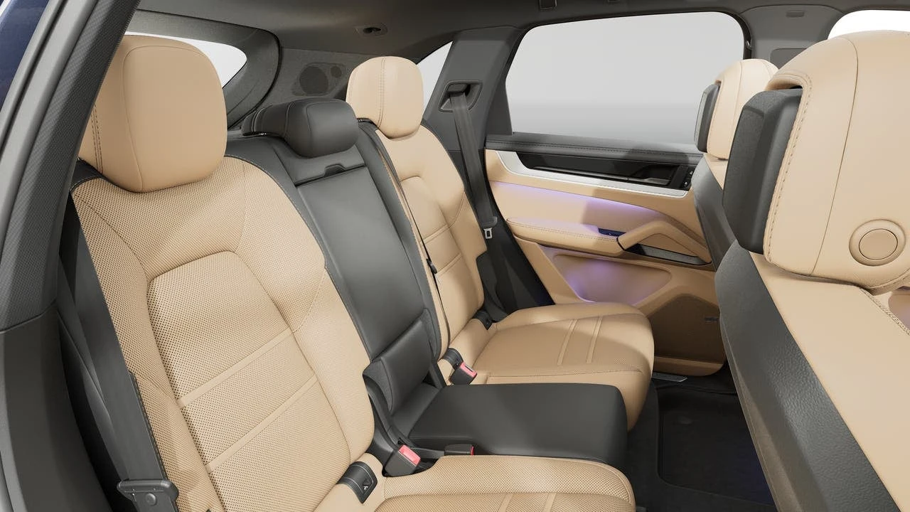 2026 Porsche 9Y0/9Y3 Cayenne - Image 13 of 14