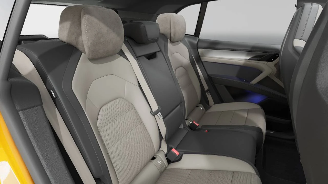 2026 Porsche 9Y0/9Y3 Cayenne - Image 13 of 14