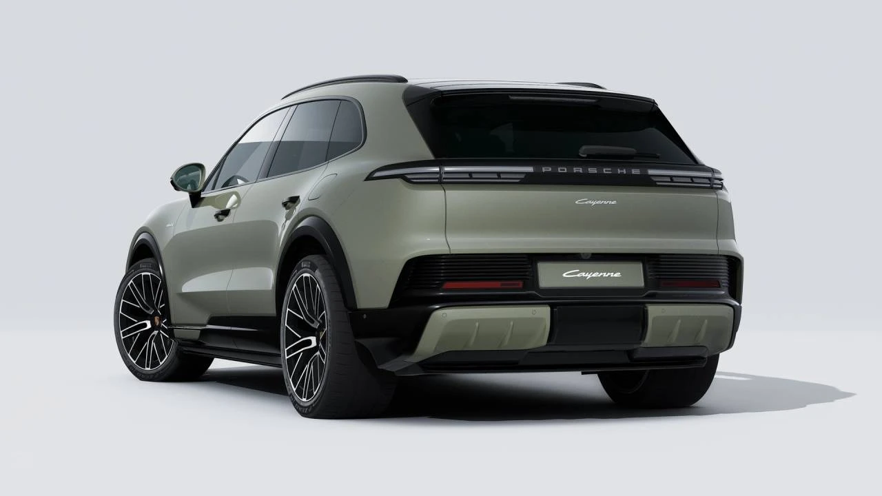 2026 Porsche 9Y0/9Y3 Cayenne - Image 3 of 14