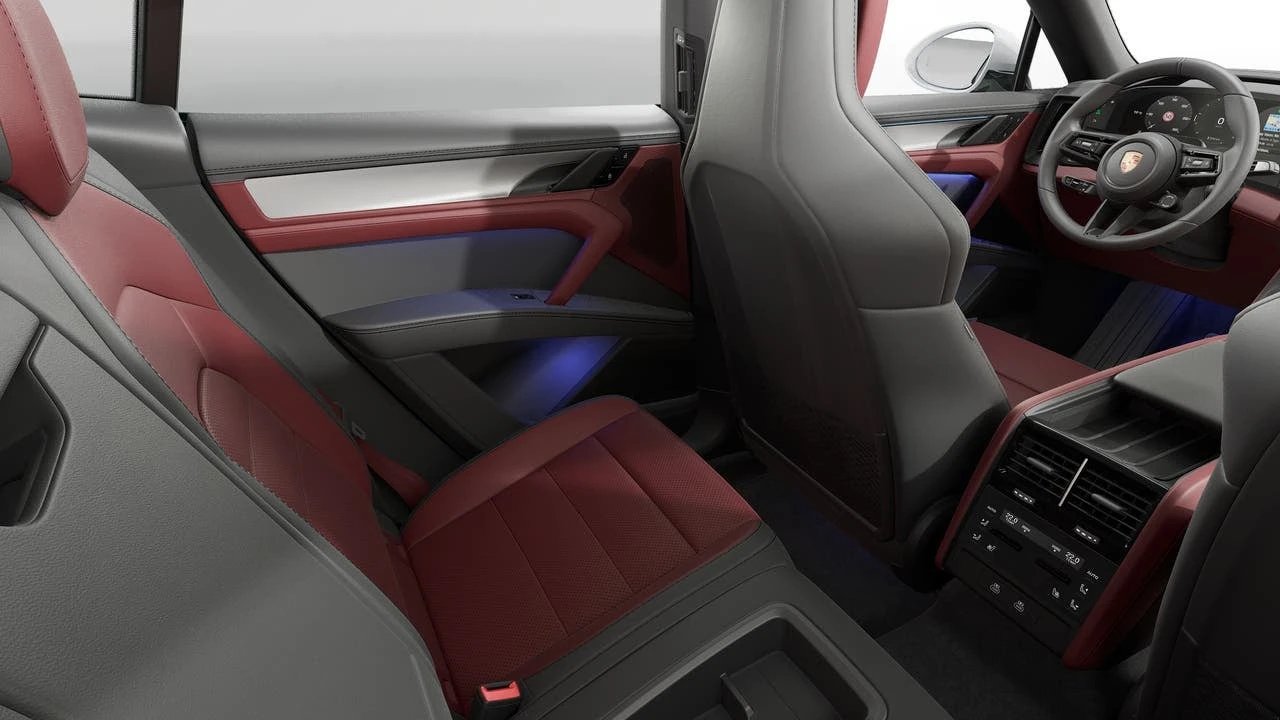 2026 Porsche 9Y0/9Y3 Cayenne Coupe - Image 13 of 13