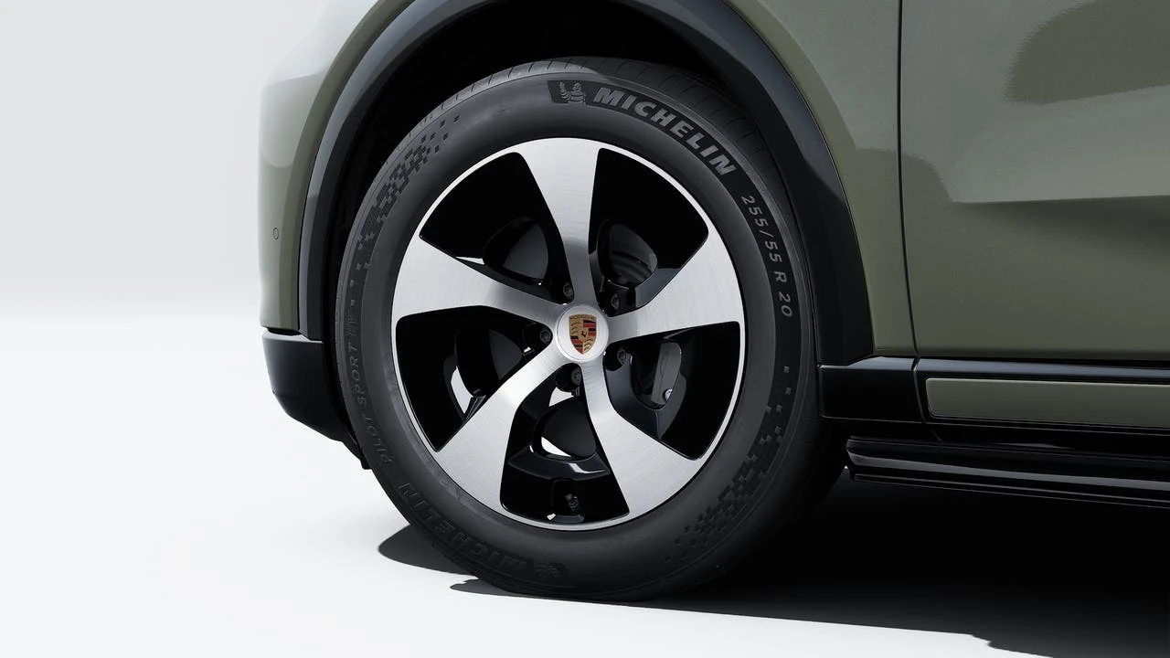 2026 Porsche 9Y0/9Y3 Cayenne Coupe - Image 10 of 14