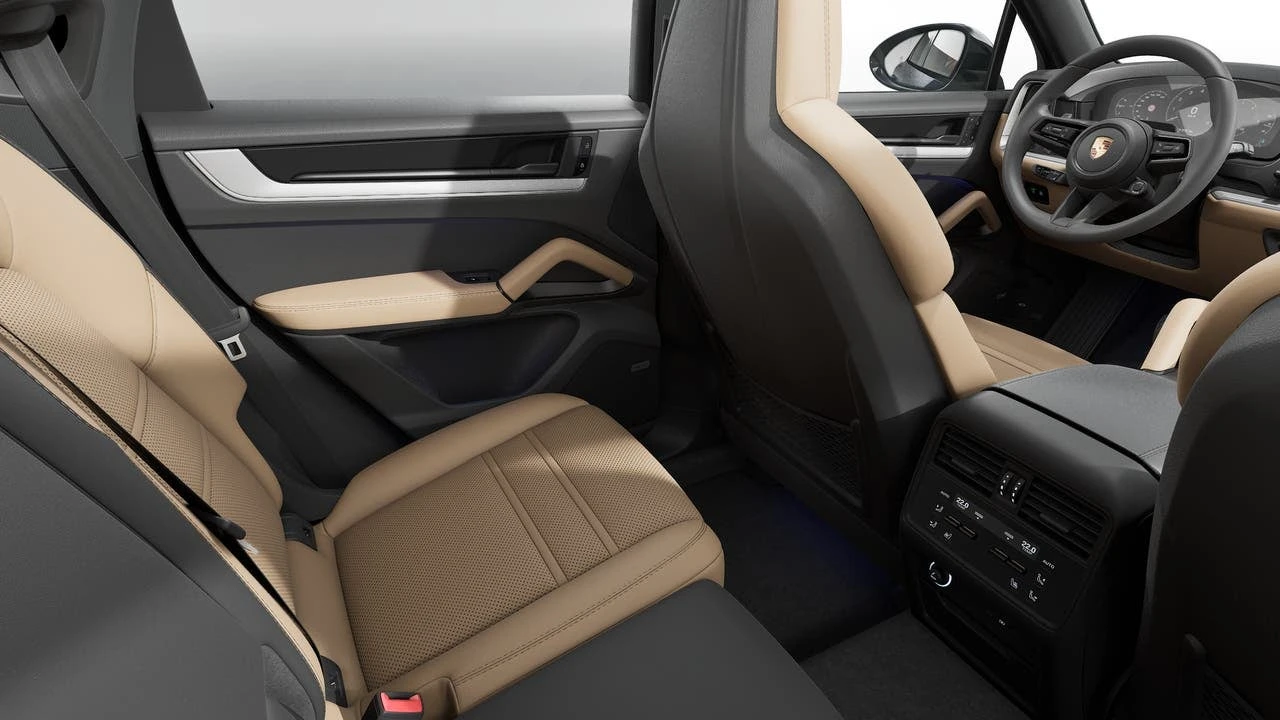 2026 Porsche 9Y0/9Y3 Cayenne Coupe - Image 14 of 14