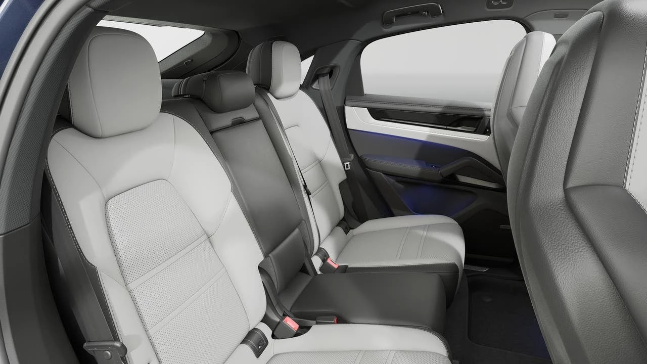 2026 Porsche 9Y0/9Y3 Cayenne Coupe - Image 13 of 14