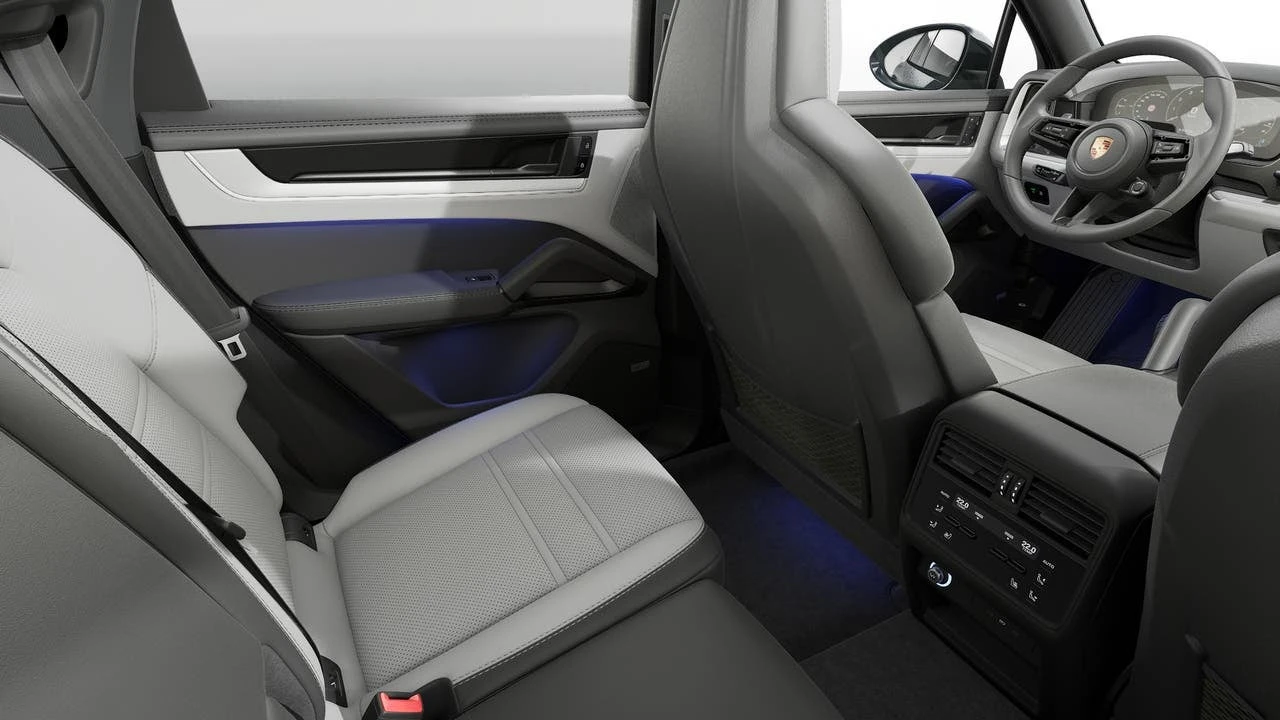 2026 Porsche 9Y0/9Y3 Cayenne Coupe - Image 14 of 14