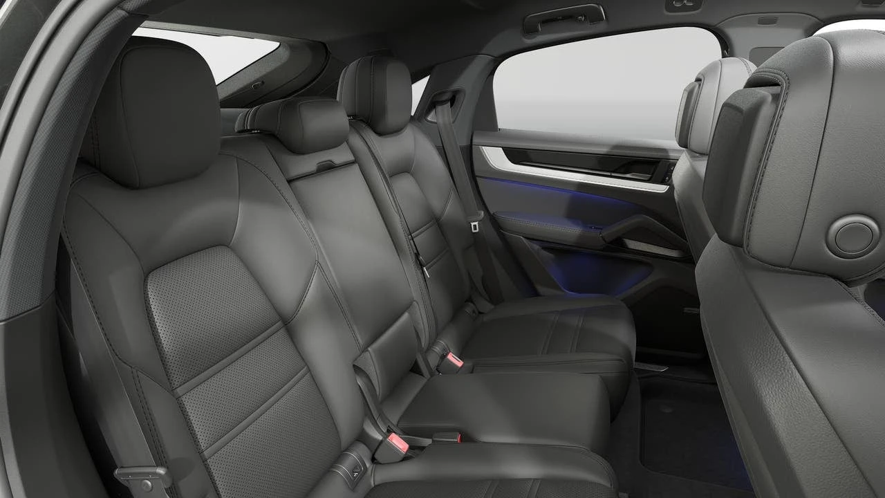 2026 Porsche 9Y0/9Y3 Cayenne Coupe - Image 13 of 14