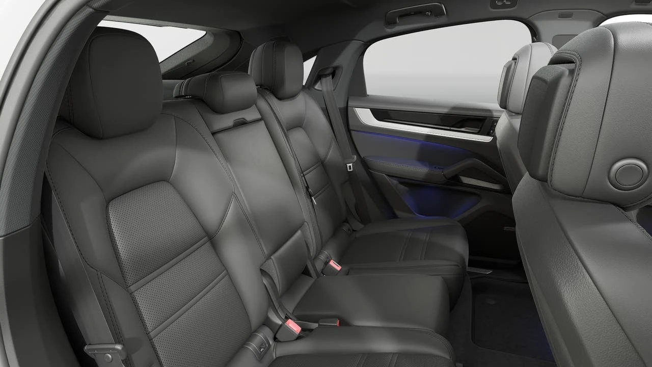 2026 Porsche 9Y0/9Y3 Cayenne Coupe - Image 13 of 14