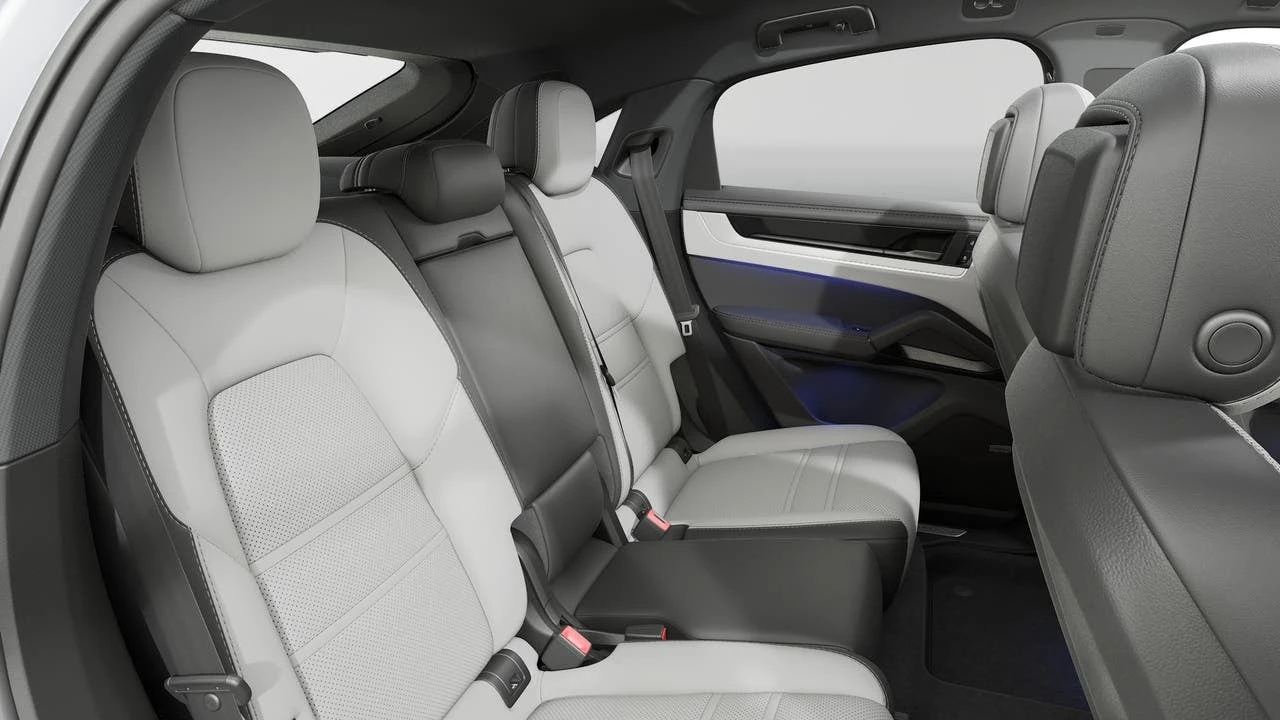 2026 Porsche 9Y0/9Y3 Cayenne Coupe - Image 13 of 14