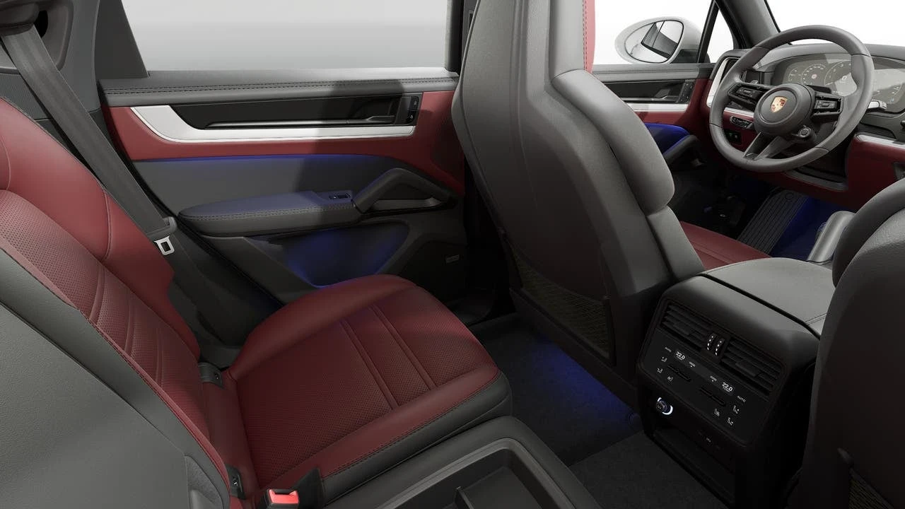 2026 Porsche 9Y0/9Y3 Cayenne Coupe - Image 14 of 14