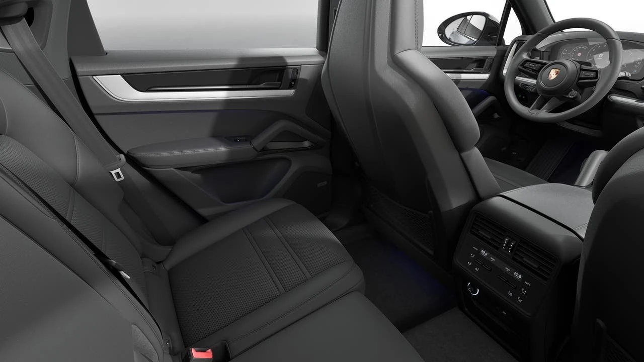 2026 Porsche 9Y0/9Y3 Cayenne Coupe - Image 14 of 14