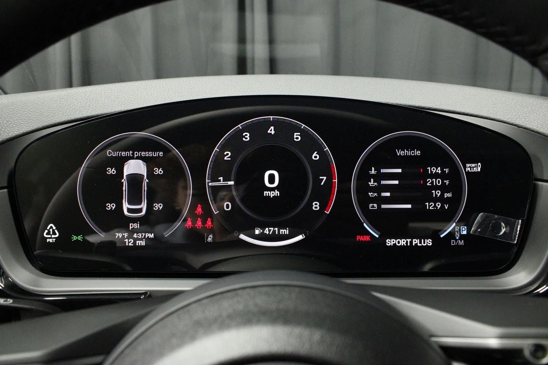2026 Porsche 9Y0/9Y3 Cayenne Coupe - Image 23 of 31