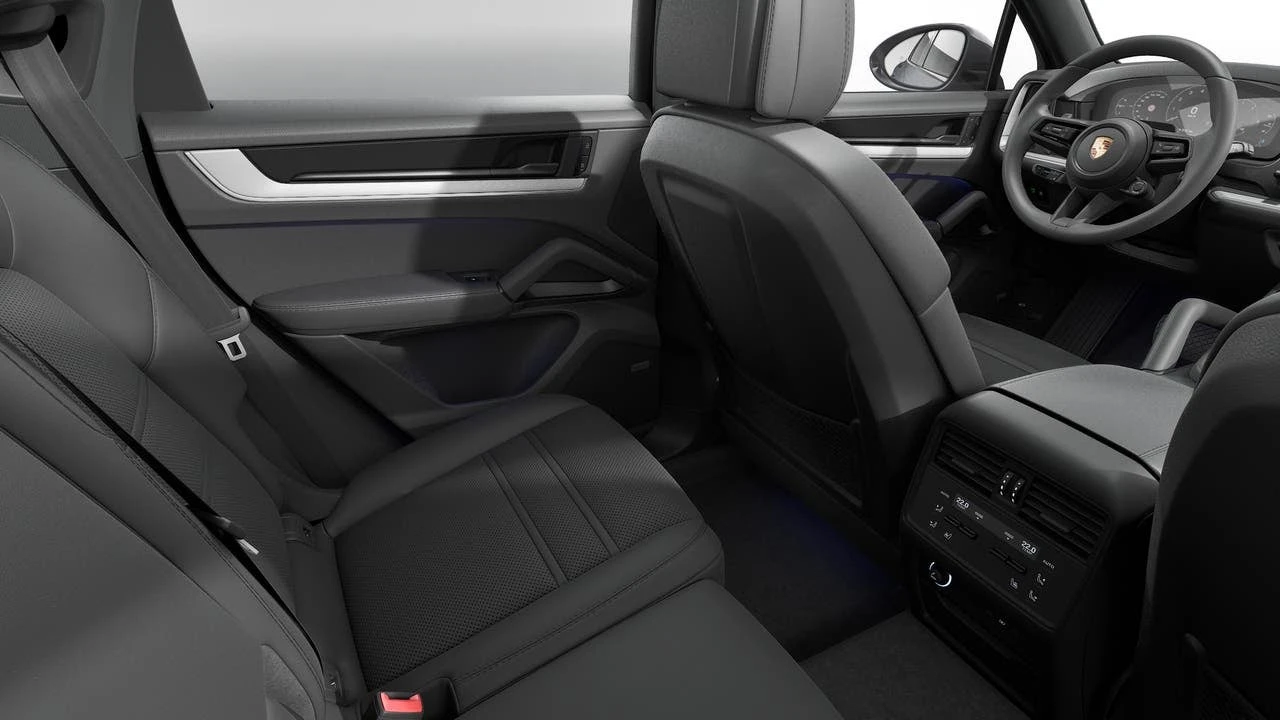 2026 Porsche 9Y0/9Y3 Cayenne Coupe - Image 14 of 14