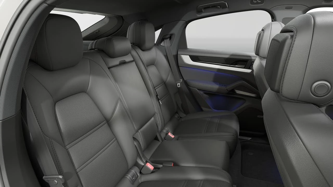 2026 Porsche 9Y0/9Y3 Cayenne Coupe - Image 13 of 14