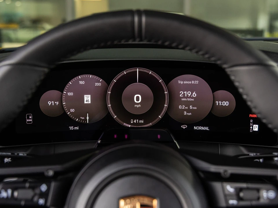 2026 Porsche 9Y0/9Y3 Cayenne - Image 30 of 31